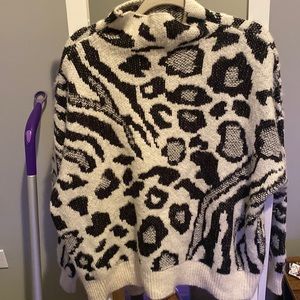 Women’s oversized Sweater